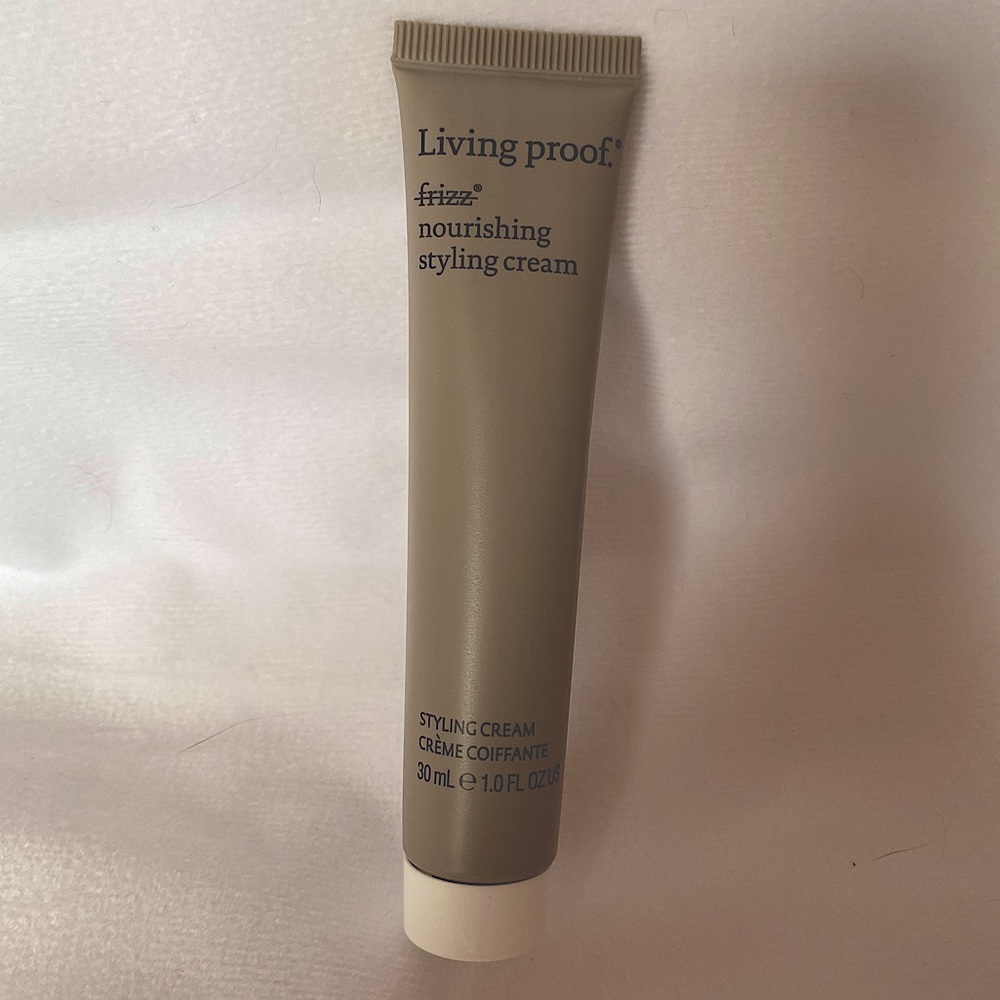 🤩FREE W/ PURCHASE OF $15 OR MORE! Living Proof Nourishing Styling Cream